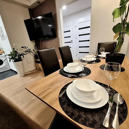 Apartment Polna 21 *